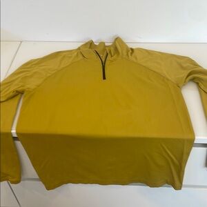 Fabletics Training Day Pullover